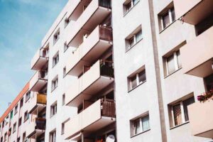 Attenzione a regolamento condominiale in palazzo