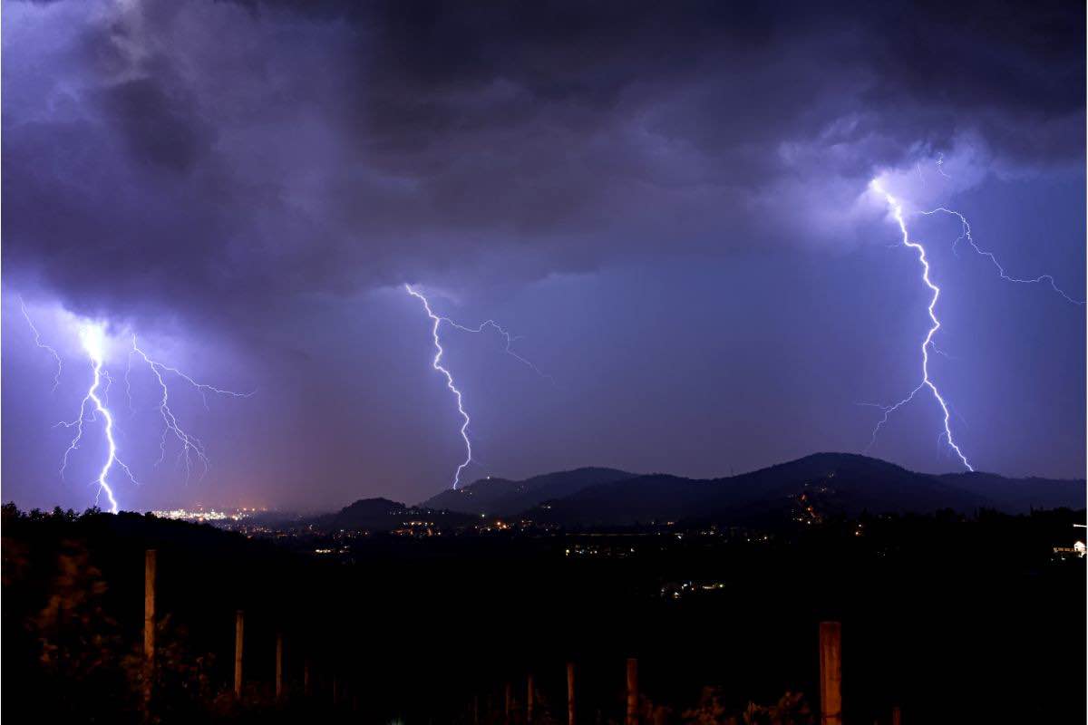 Previsioni meteo per l'Italia: temporali gravi in arrivo 