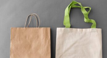 Buste della spesa riutilizzabili, ma dove si buttano? L’errore che commettono in molti